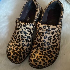 BOC by Born Women’s Clog Size 8/39